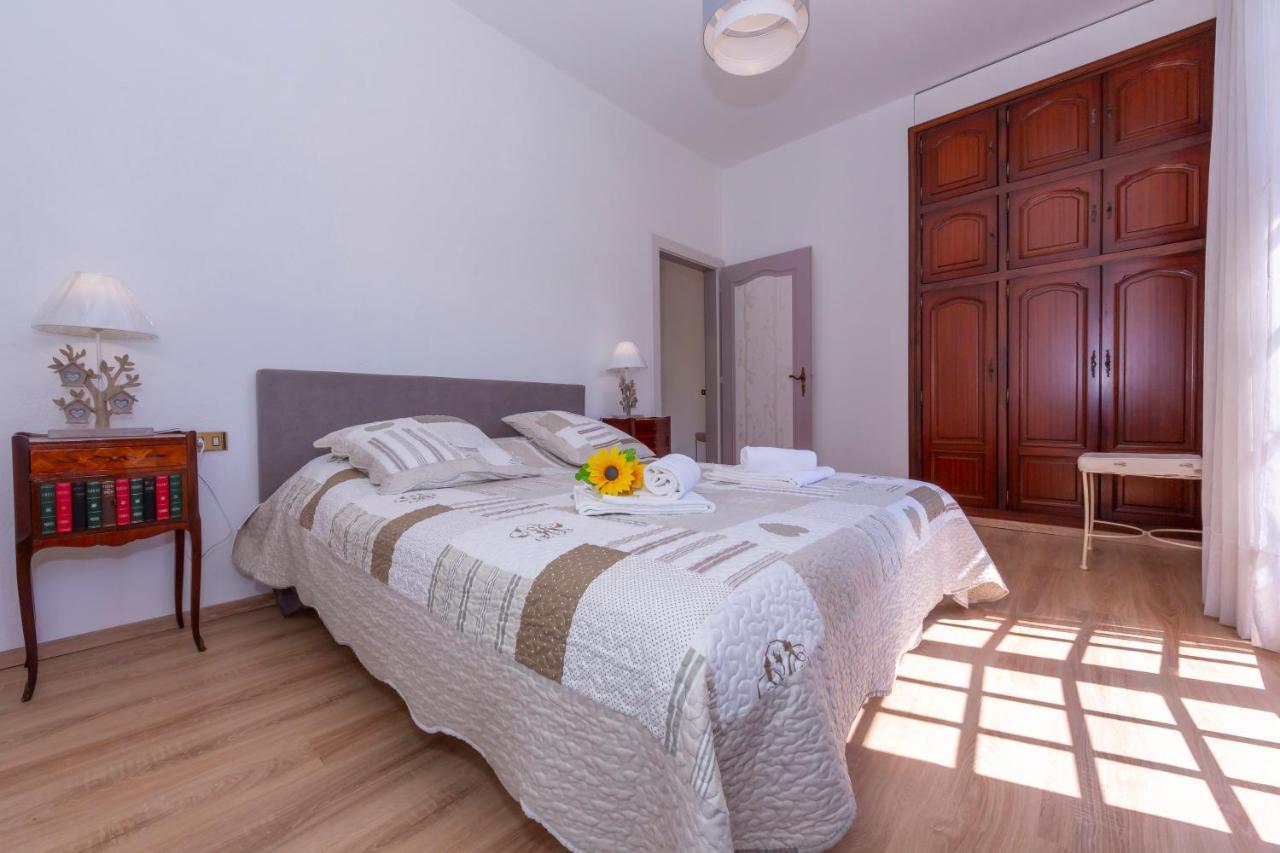 Villa Martine Au Bord Du Lac - Happy Rentals Cadrezzate Екстериор снимка
